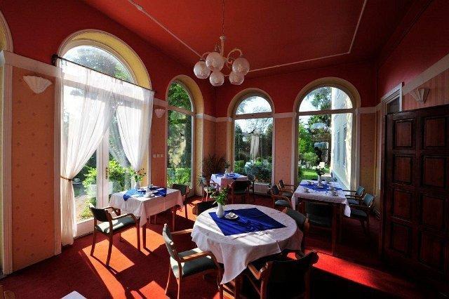 Bed and Breakfast Misefa Kastely Экстерьер фото