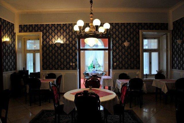 Bed and Breakfast Misefa Kastely Экстерьер фото